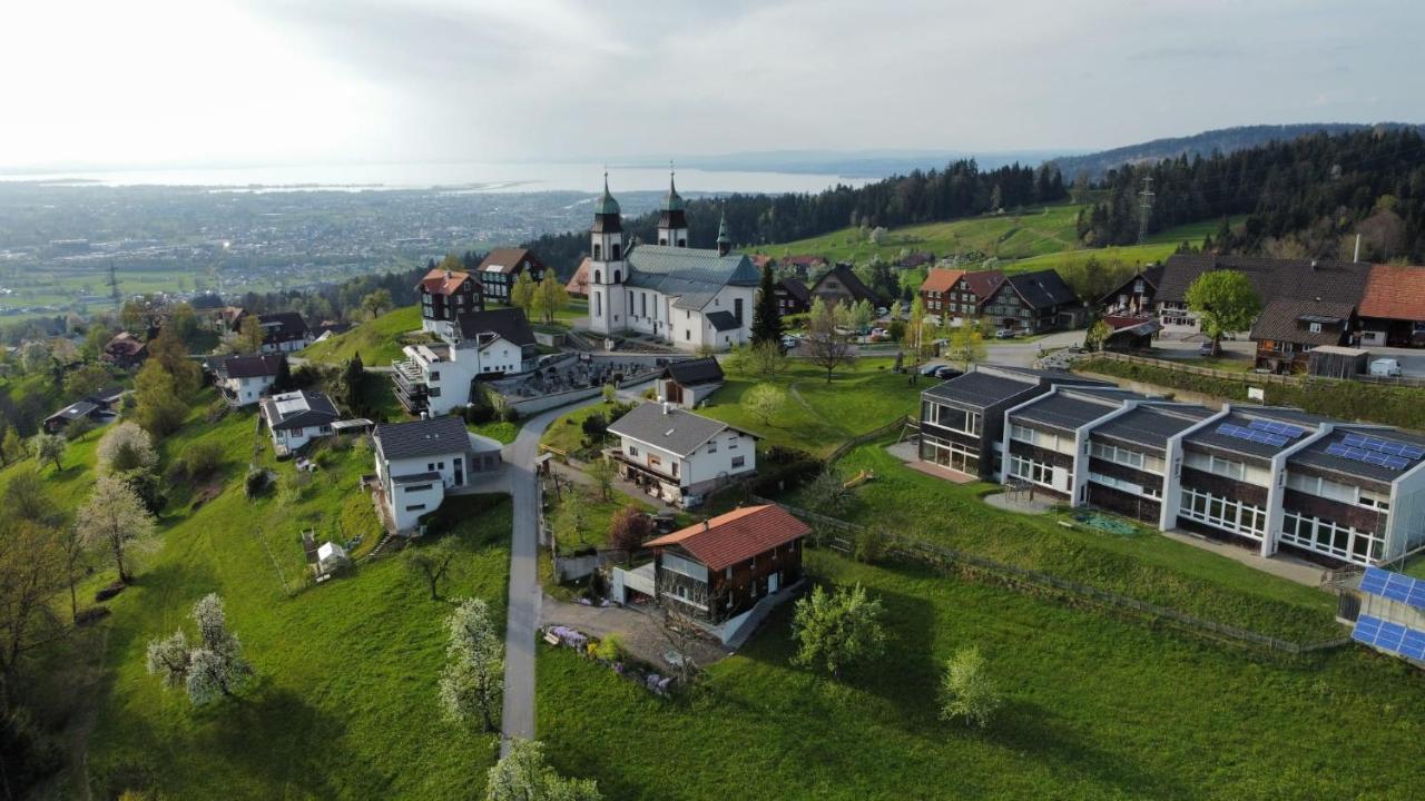 1 Zi Zauberwald